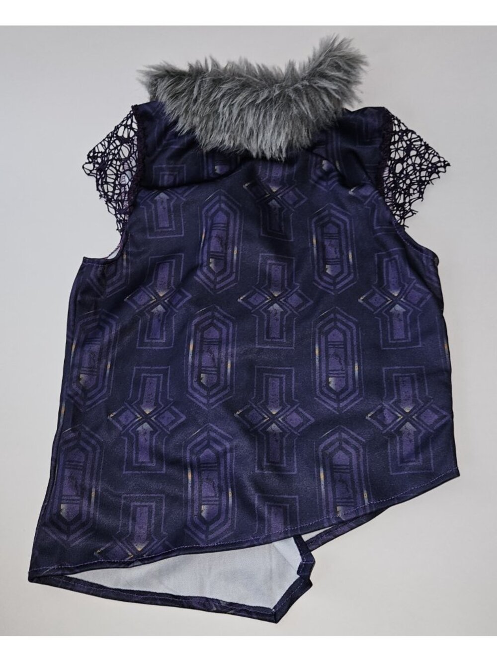 Willa Werewolf Disney ZOMBIES Halloween Costume Girl Large 12-14 Vest Pants READ - Picture 9 of 15